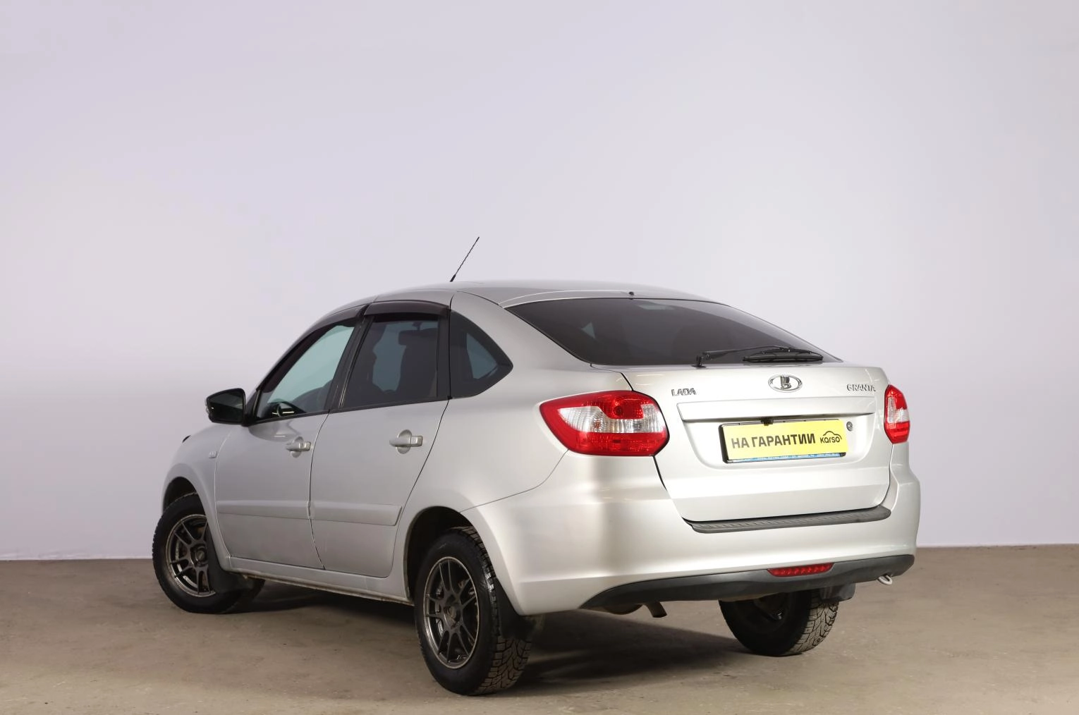 ВАЗ (LADA) Granta 4 из 16