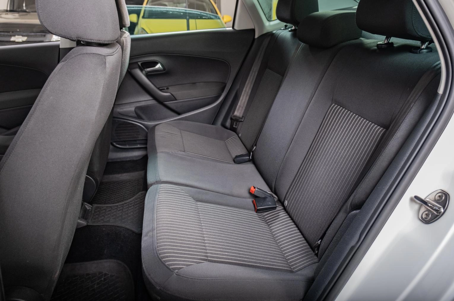 Volkswagen Polo 14 из 15