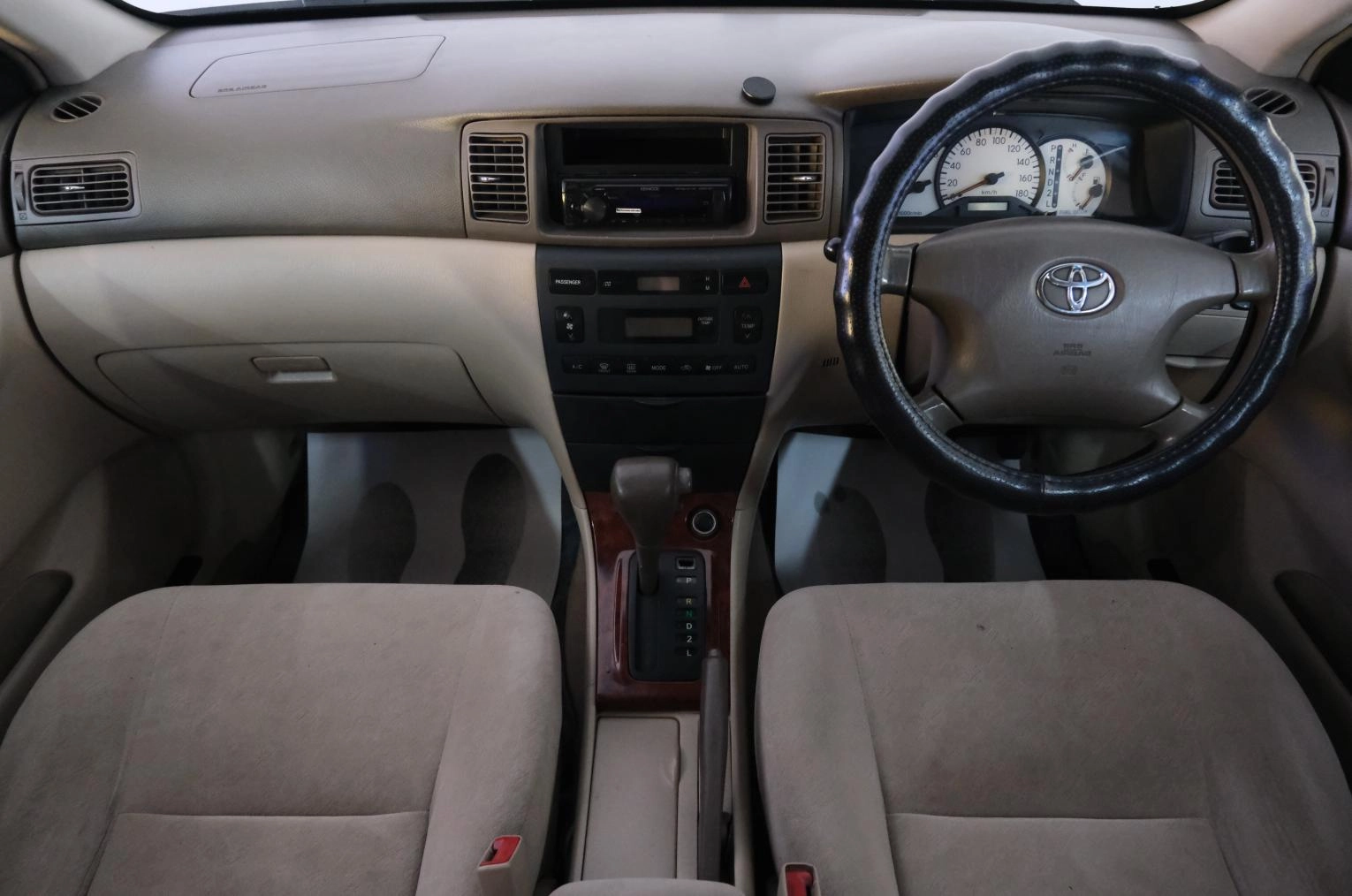 Toyota Corolla 12 из 21