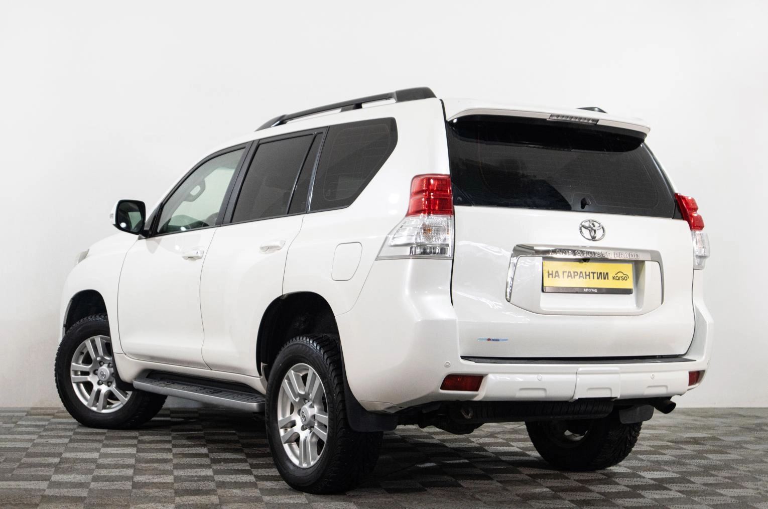Toyota Land Cruiser Prado 6 из 17