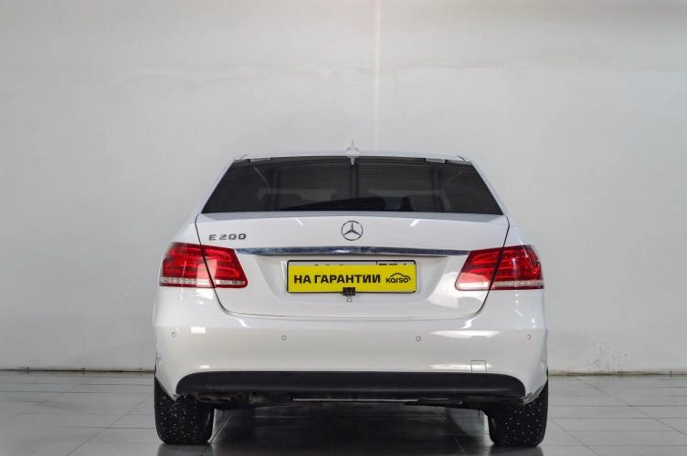 Mercedes-Benz E-класс 5 из 6