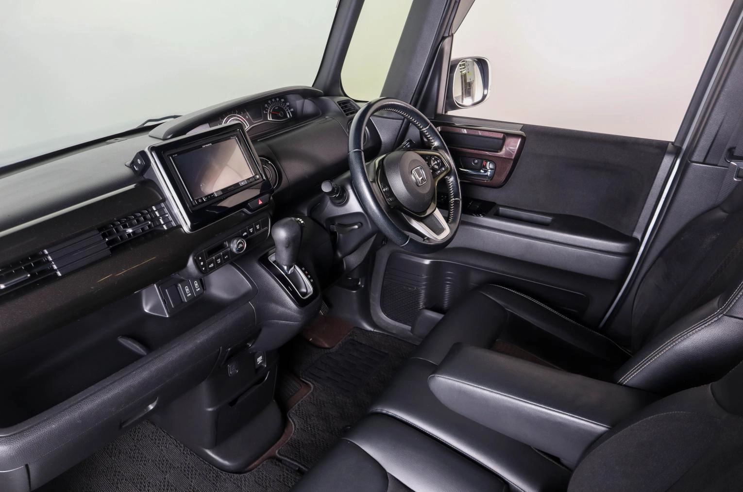 Honda N-BOX 12 из 24