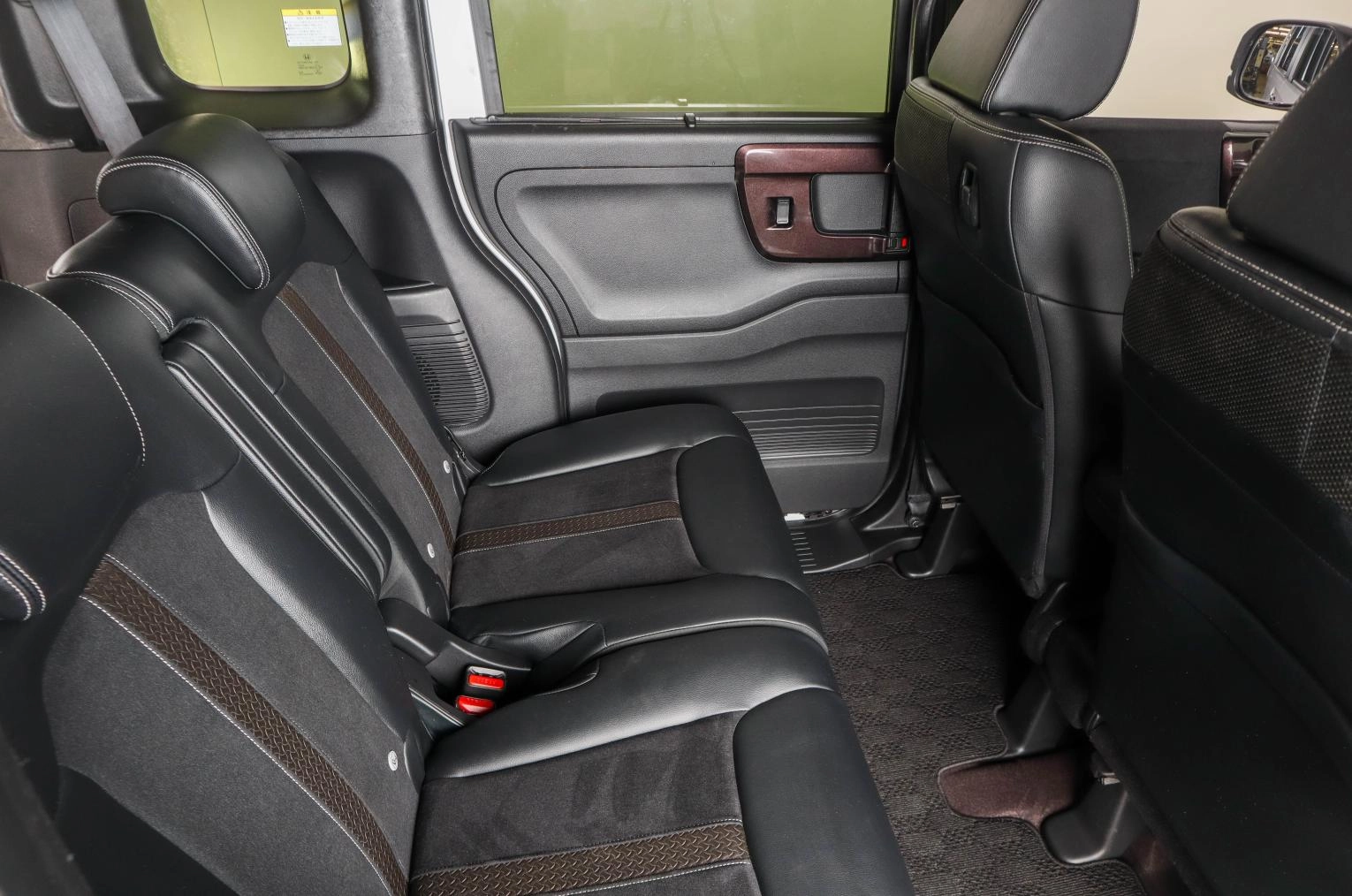 Honda N-BOX 10 из 24