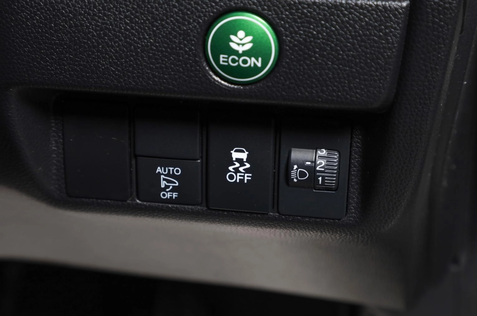 Honda Fit 10 из 17