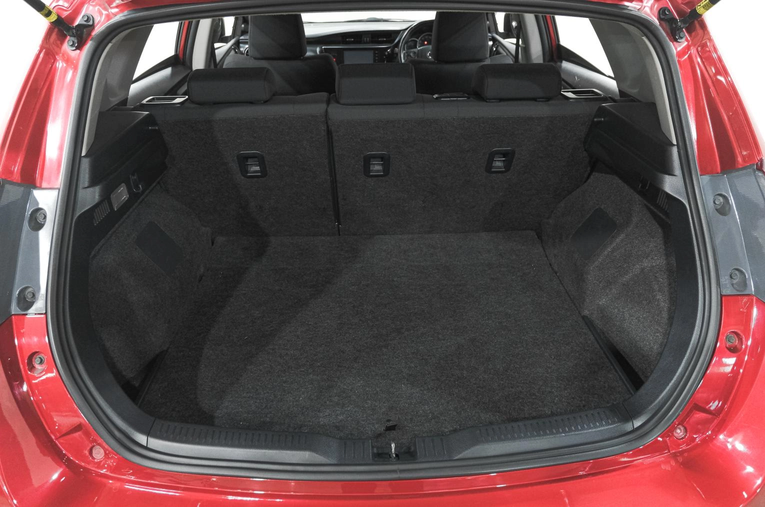 Toyota Auris 30 из 30