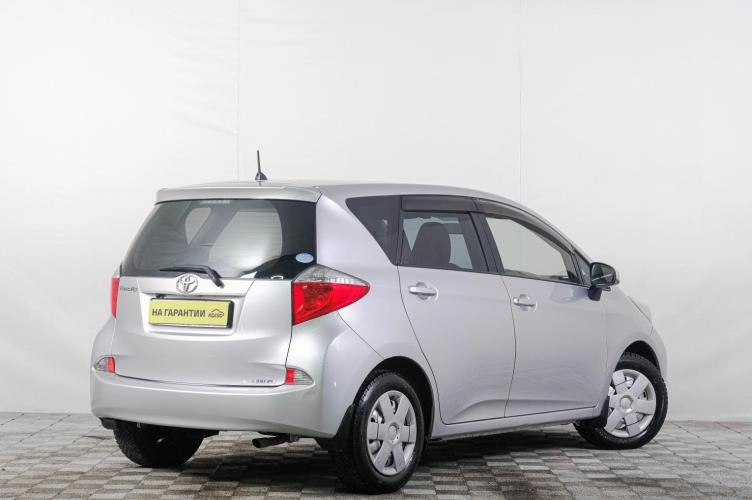 Toyota Ractis 6 из 6