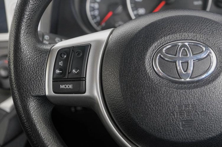 Toyota Ractis 16 из 22