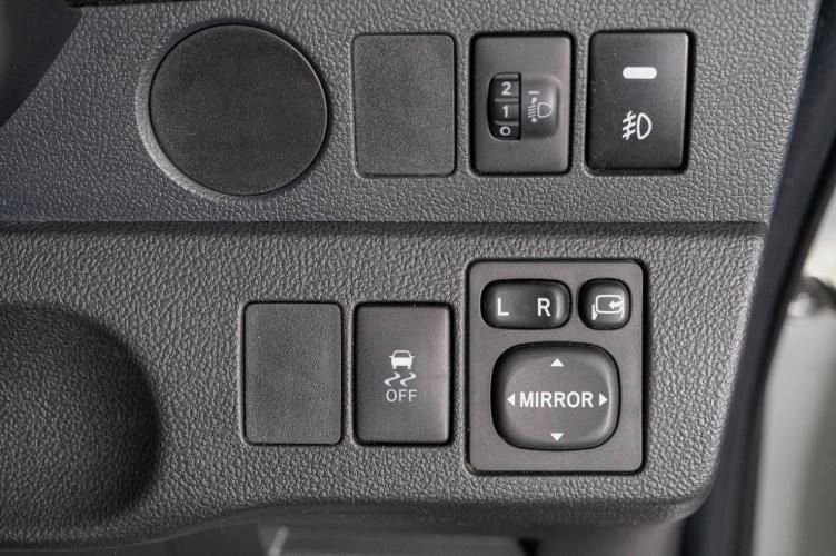 Toyota Ractis 21 из 22