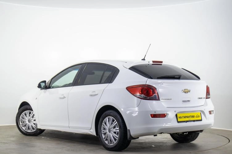 Chevrolet Cruze 6 из 6