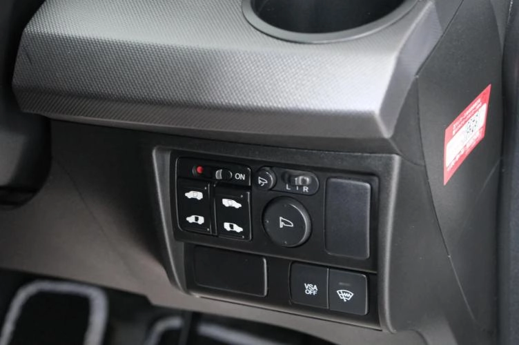 Honda Freed 9 из 22