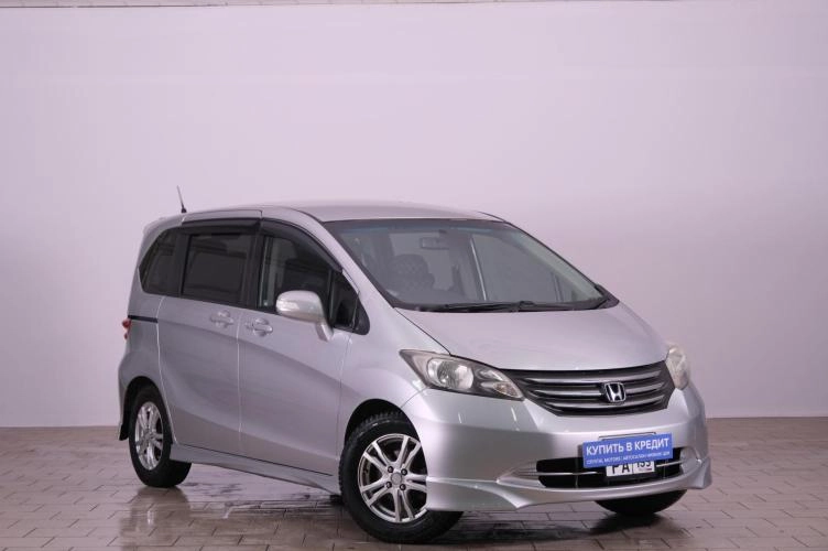 Honda Freed 1 из 5