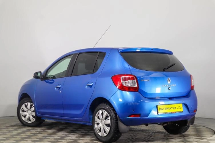Renault Sandero 6 из 6