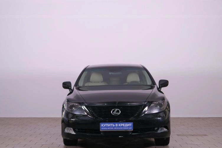 Lexus LS 2 из 5