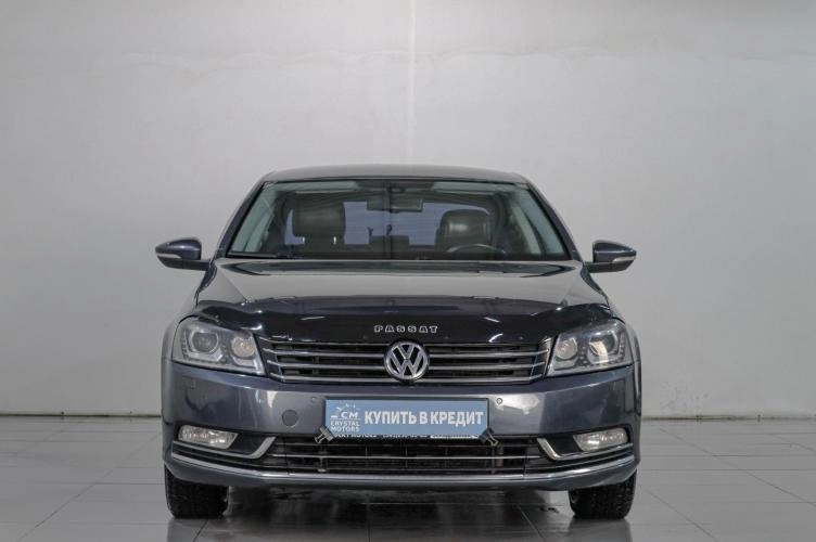 Volkswagen Passat 2 из 5