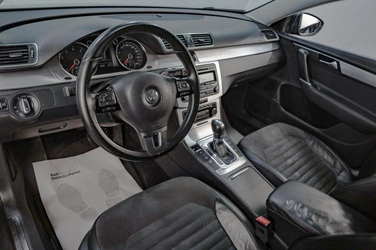 Volkswagen Passat 9 из 19