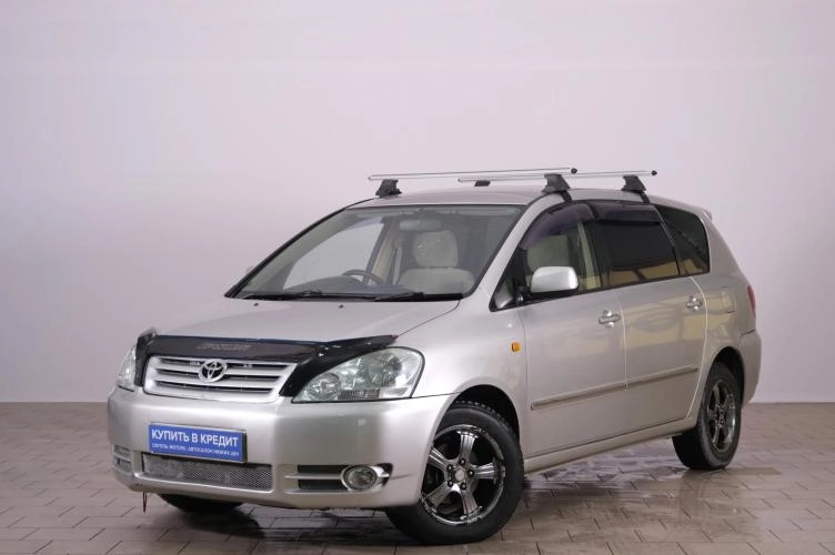 Toyota Ipsum 3 из 5