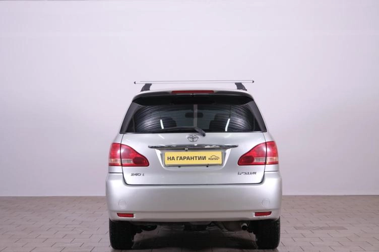 Toyota Ipsum 5 из 5