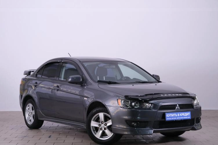 Mitsubishi Lancer 1 из 5