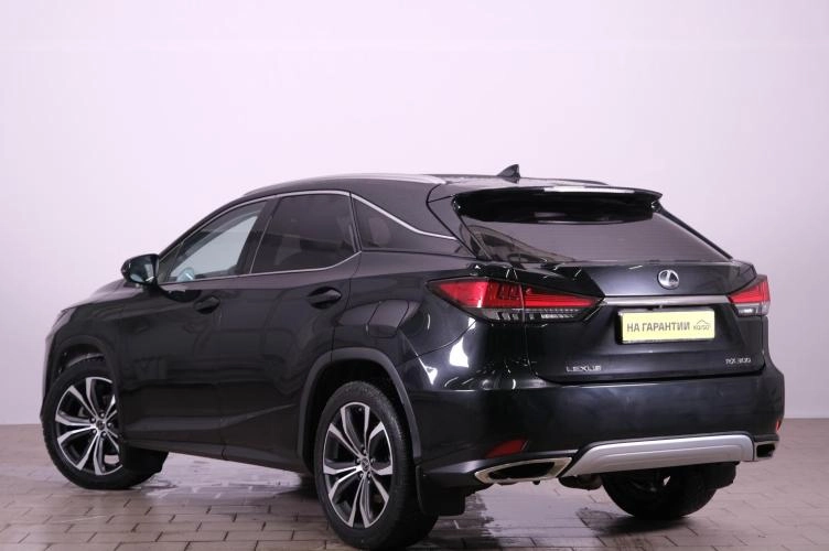 Lexus RX 4 из 5
