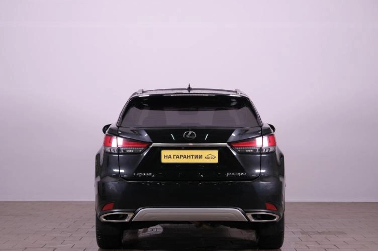 Lexus RX 5 из 5