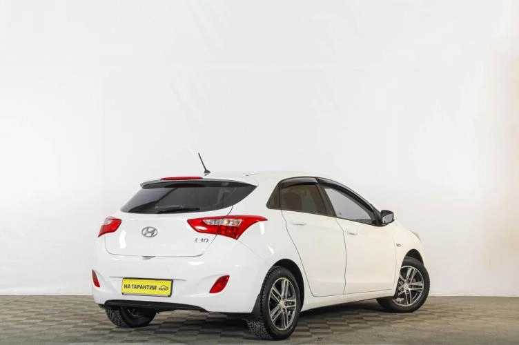 Hyundai i30 6 из 6