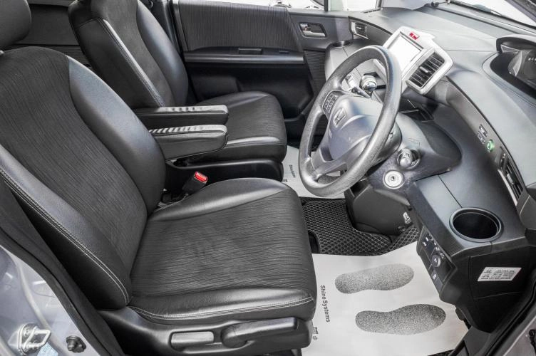 Honda Freed 11 из 26