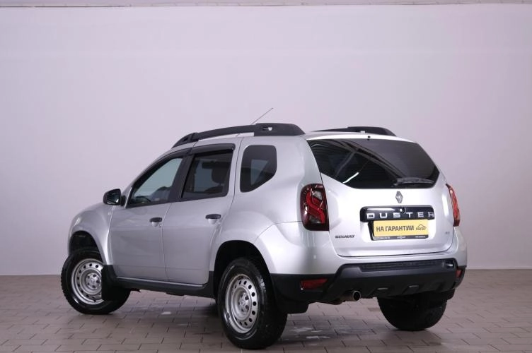 Renault Duster 4 из 5