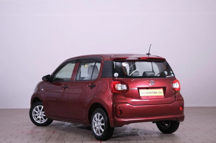 Toyota Passo 4 из 5