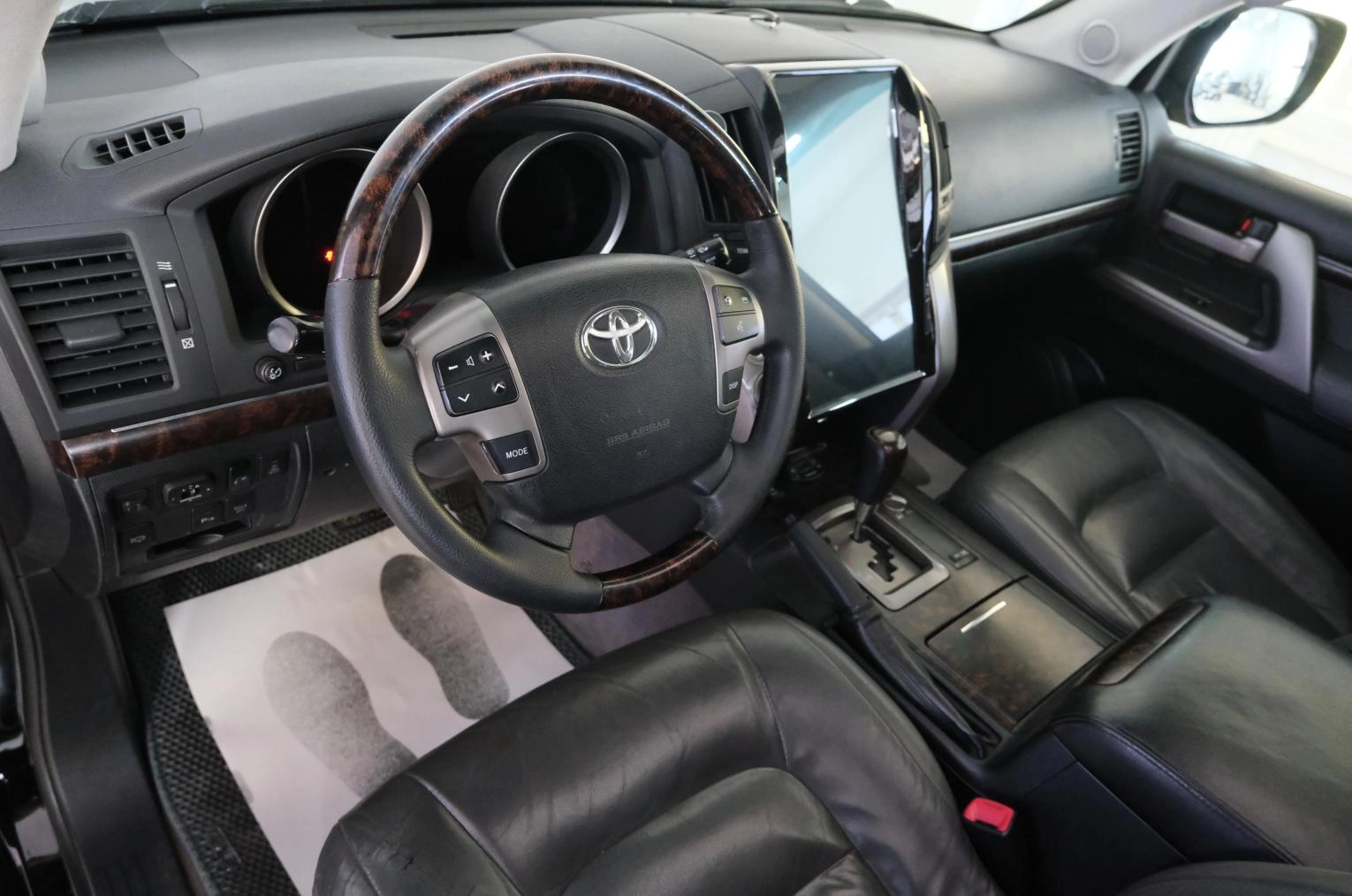 Toyota Land Cruiser 12 из 26