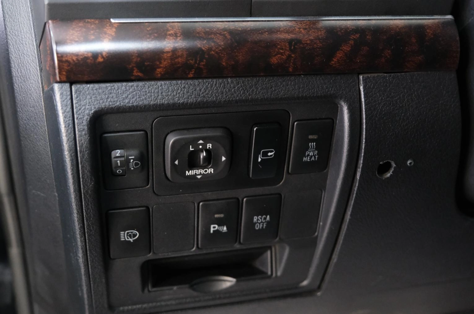 Toyota Land Cruiser 10 из 26