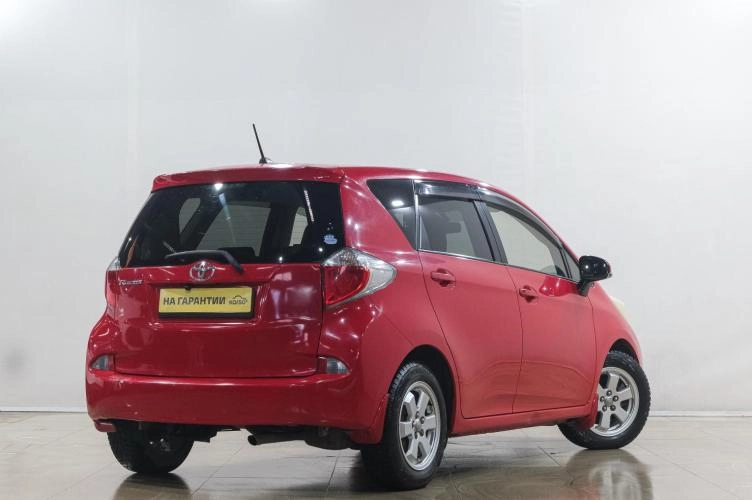 Toyota Ractis 6 из 6