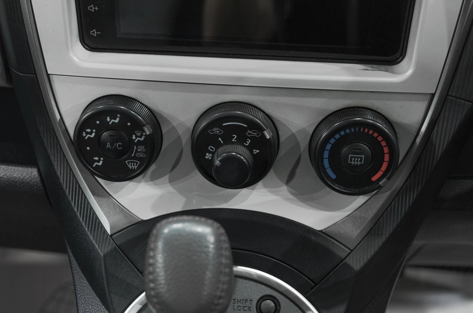 Toyota Ractis 22 из 26