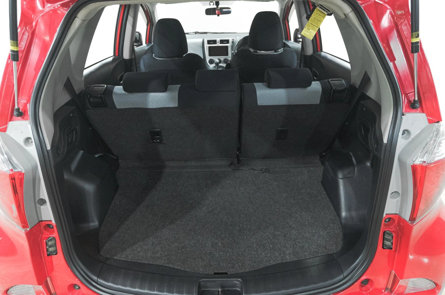 Toyota Ractis 26 из 26