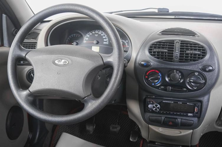 ВАЗ (LADA) Kalina 12 из 22