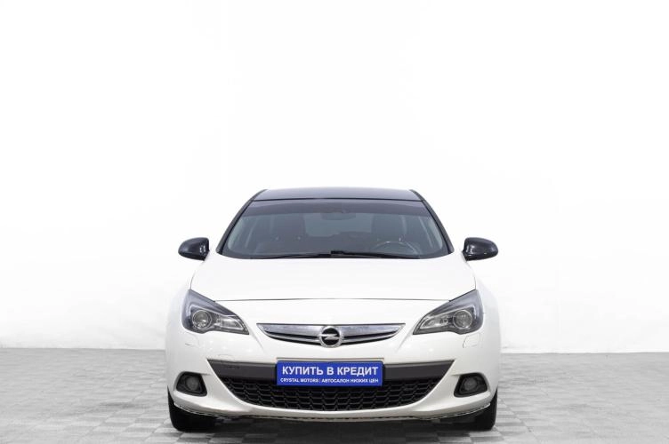 Opel Astra GTC 2 из 5