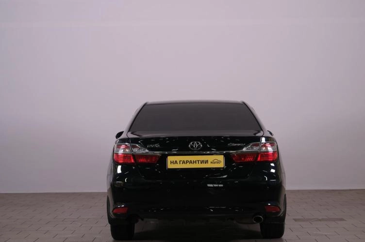 Toyota Camry 5 из 5