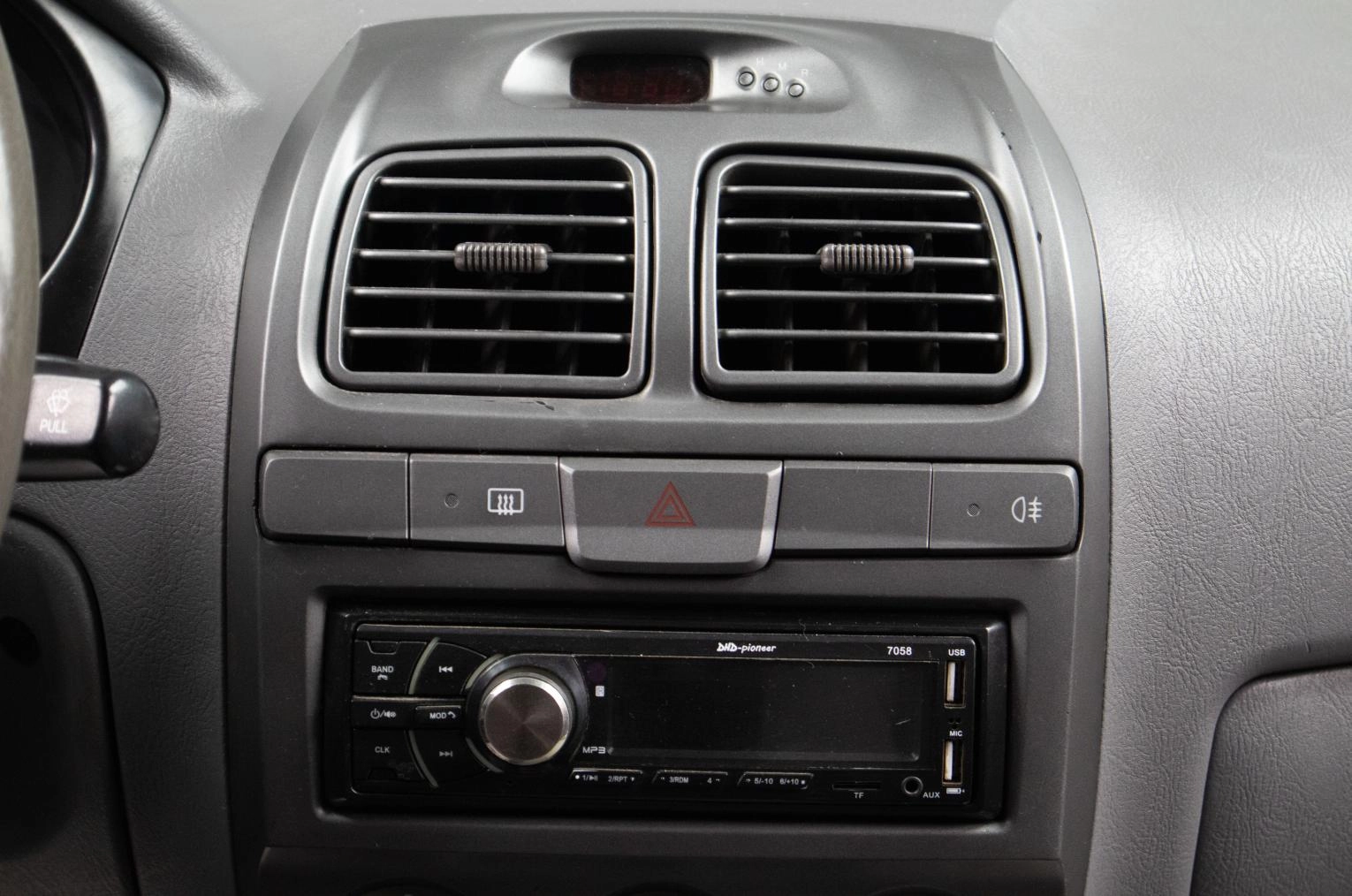 Hyundai Accent 10 из 16