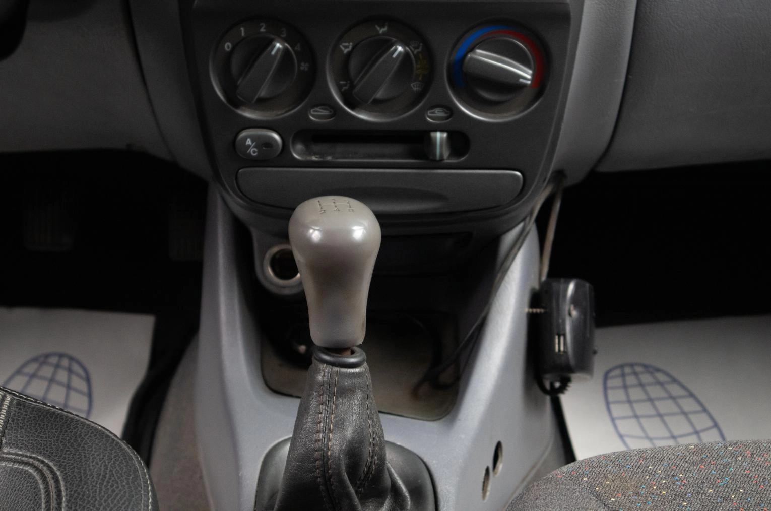 Hyundai Accent 12 из 16