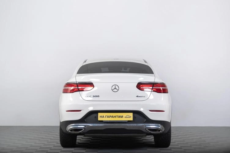 Mercedes-Benz GLC-класс Coupe 4 из 6