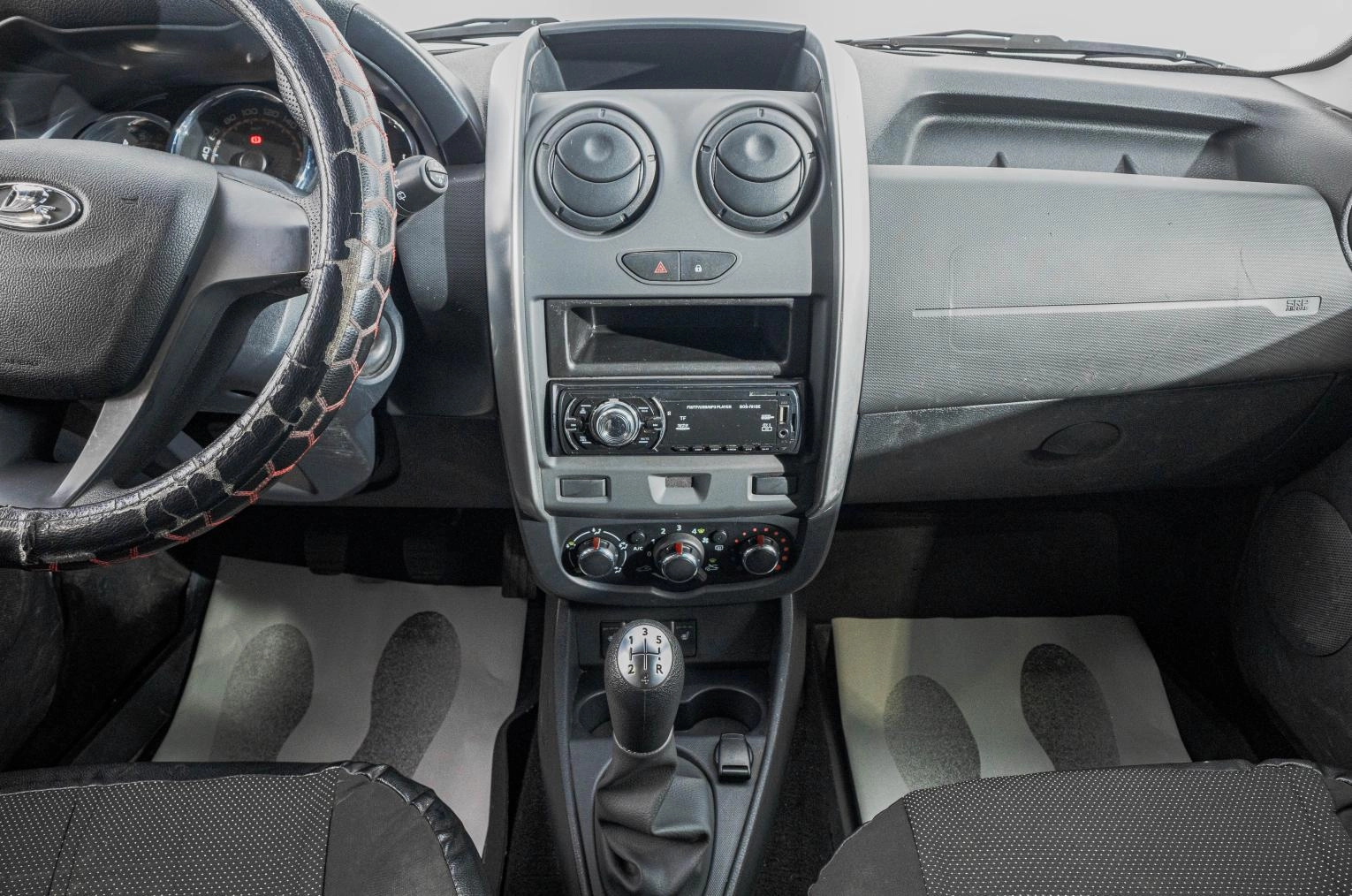 ВАЗ (LADA) Largus 12 из 18