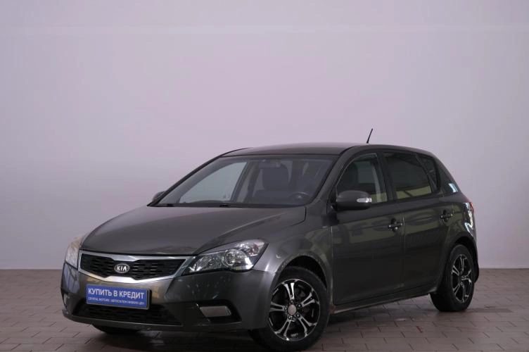 KIA cee'd 3 из 5