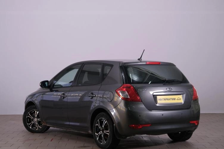 KIA cee'd 4 из 5