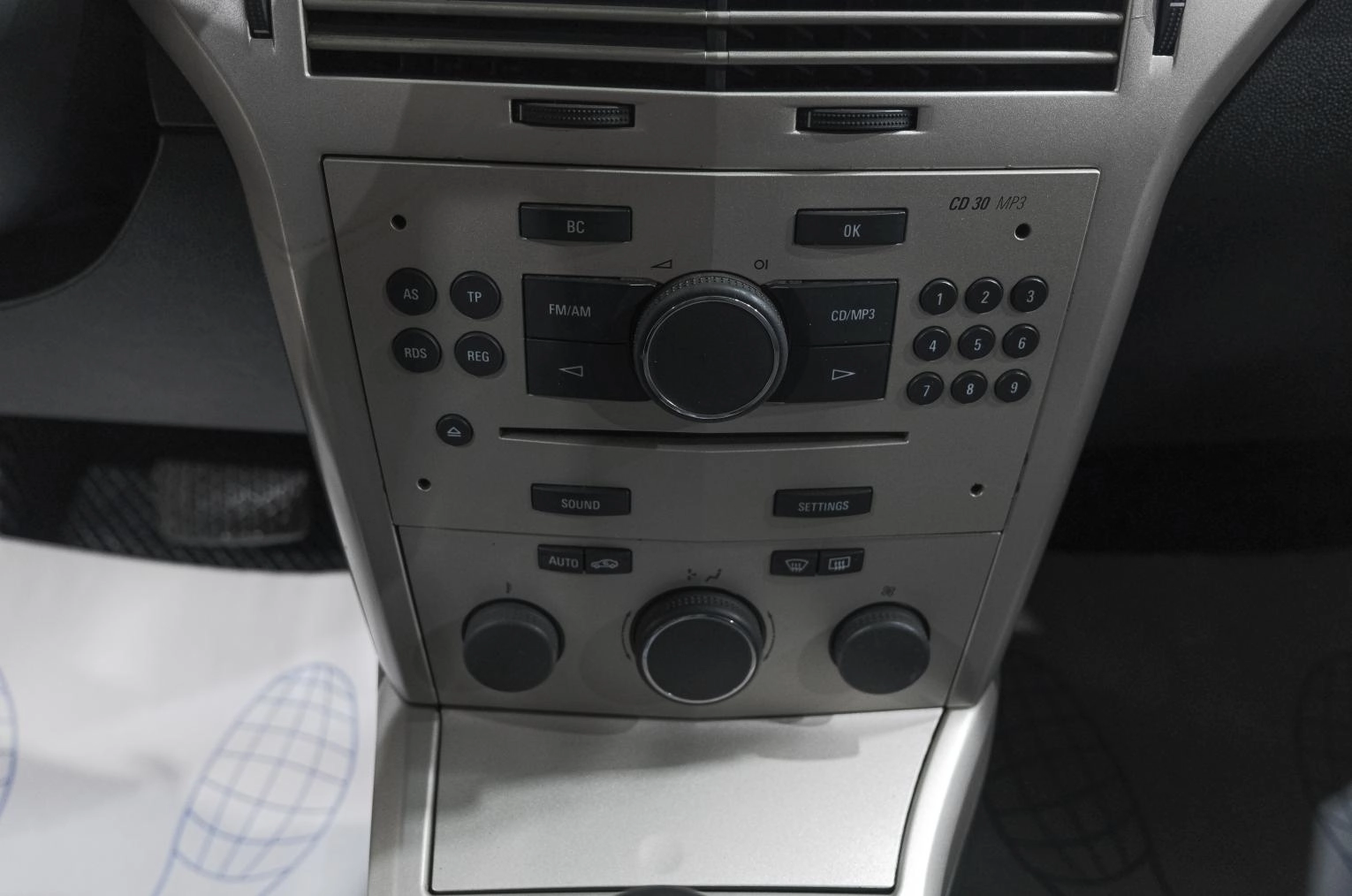 Opel Astra 25 из 29