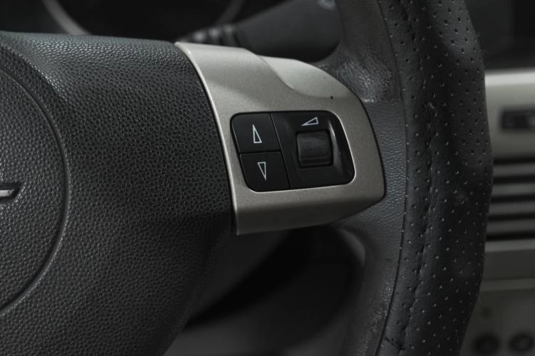 Opel Astra 22 из 29