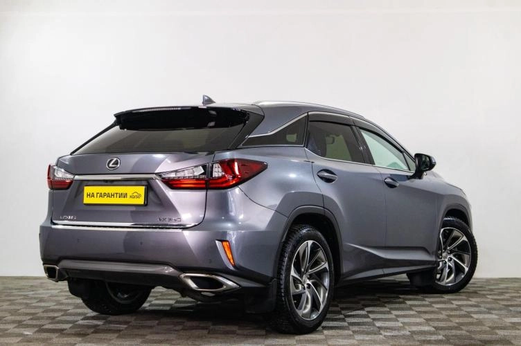 Lexus RX 4 из 6