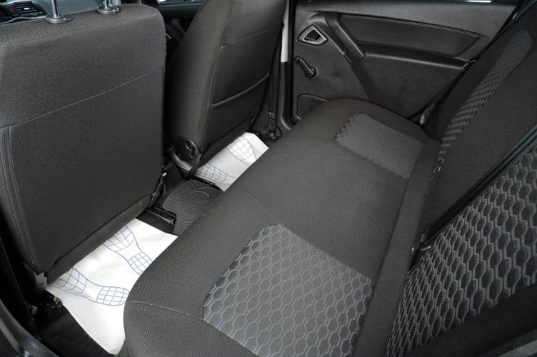 ВАЗ (LADA) Granta 8 из 15