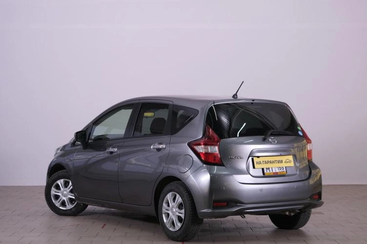 Nissan Note 4 из 5