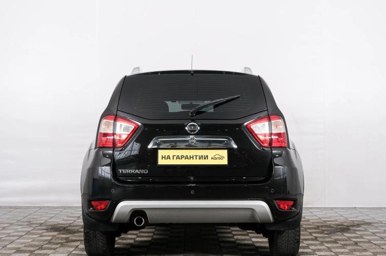 Nissan Terrano 5 из 6