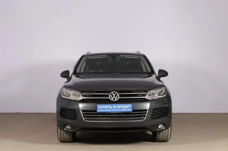 Volkswagen Touareg 2 из 5