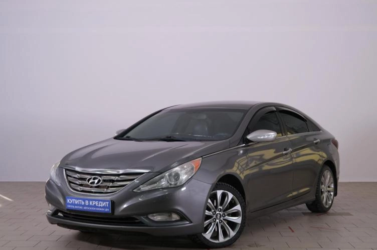 Hyundai Sonata 3 из 6